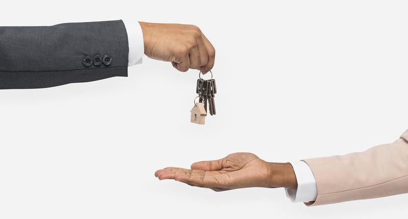 Prawo własności i darowizna